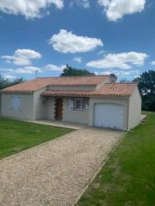 Belle maison 6 personnes à 2min du Lac du Jaunay, et 15min des plages Vendéennes - 圣于连－德朗德