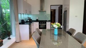 Serenity Rawai by Destada