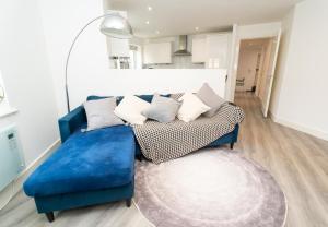 Pristine Purfleet Newly Renovated 2Bed, 2Bath