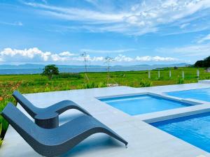 The Modern Lake House