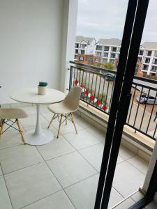 Kayalako at The Blyde - Blue Crystal Lagoon