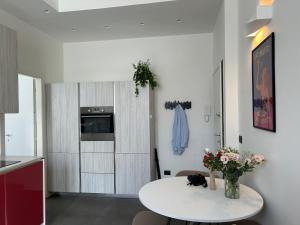 Dolce dormire - Fondazione Prada e Villaggio Olimipico