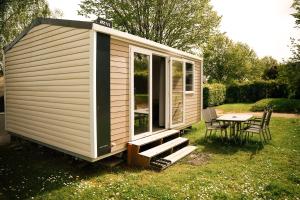 Cahita Camping Belle-Vue 2000