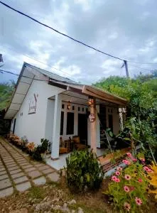 Home Stay Keluarga - 庞岸达兰