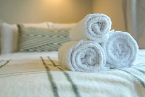 The Willow - Studio 11