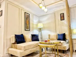 Cozy Apartment with a King Bed - Rāmkot