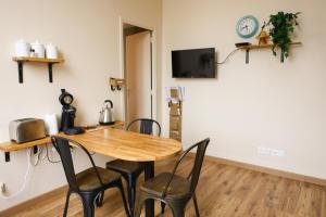 entre Troyes murs, 3 appartements avec parking, Troyes : photos des chambres