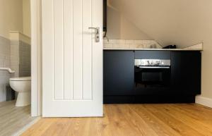 The Willow - Studio 14