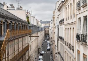 Appartements Stylish 1BD Duplex - Stunning Views near Louvre : photos des chambres