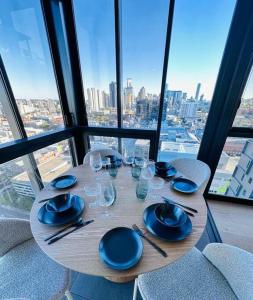 Utopia City Oasis Exquisite Urban Retreat