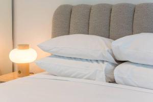 Utopia City Oasis Exquisite Urban Retreat