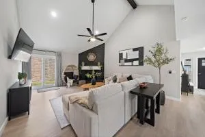 Houston Getaway Yard Bbq Games Wifi Pets - Four Corners