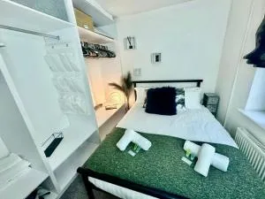 Pass the Keys Beautiful Maisonette SW Glasgow - 牛顿梅恩斯