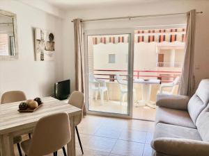 1 dormitorio en pleno centro a 20 metros de la playa