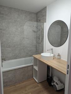 Appartements Echappee Cosy au Coeur du Futuroscope - Confort Assures : photos des chambres