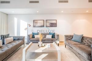 Chic 2BR Apartment with Pool View in Marina Apartment 6, Palm Jumeirah by Deluxe Holiday Homes