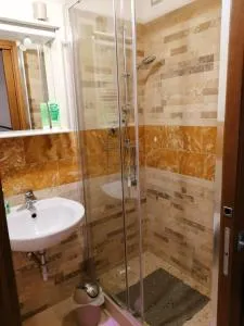 Il boschetto da Michael -nocciolo - 维西奥玛吉欧