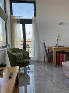 Swansea Bay, Marina, Swansea Arena, Beach & City