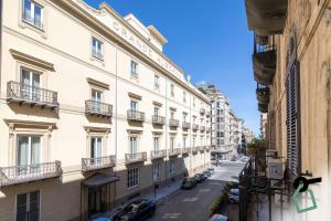 HOTIDAY Room Collection - Palermo Politeama