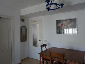 San Juan Playa - Free private parking