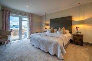 King Room with Garden View room in Grange Farm Park