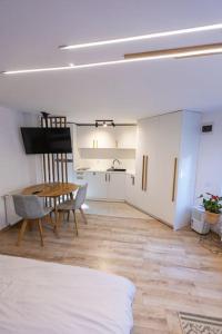 City Center Apartment