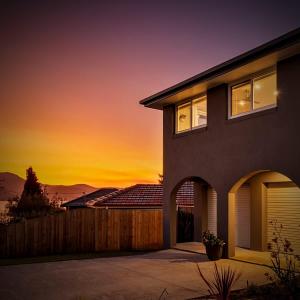 Serene Oceana - Savoring the gentle Tassie breeze