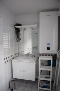 Séjour en bord de Meuse avec garage