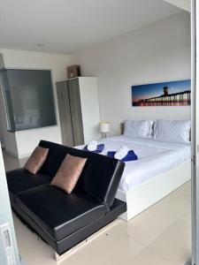 Chic Condominium Karon B307