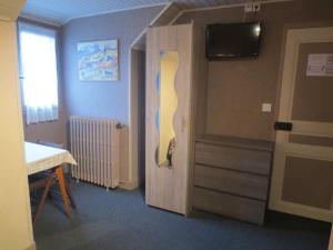 Hotels Hotel les Deux Cols : photos des chambres