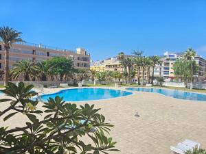 NEW SUNSHINE OCEAN APARTMENT ACHACAY, Los Cristianos, Tenerife