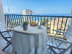 NEW ENDLESS OCEAN VIBES ACHACAY, South Tenerife