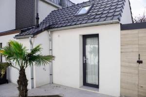 Tiniest house of Zwijnaarde