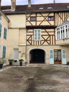 Appartements Appartement plein de charme - Centre Bar-Sur-Aube : photos des chambres