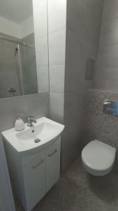 Warsaw Day 1 - Room in the City Center