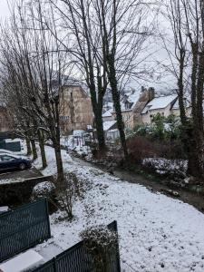 Charmant T2 wifi parking gratuit 4 personnes