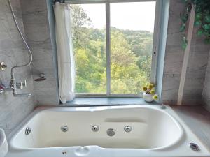 Tabletop Boutique Resort