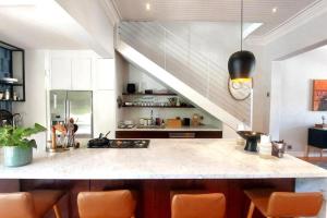 Central Victorian with Stunning Views & Pool