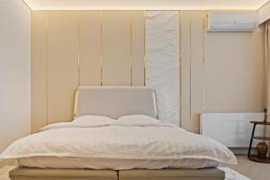 Studio Luxury Cortina North Residence Pipera