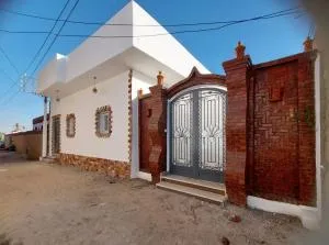 hodhod luxor - El Qûrna