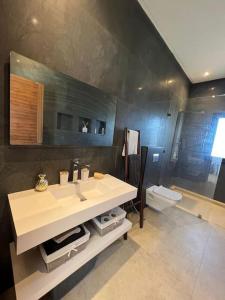 Villa Mia, Piscine chauffée, parking,Iptv