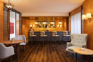 ginger coimbatore airport avinashi road