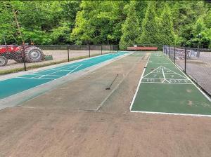 Mountain Creek camper