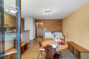 Chaleureux studio avec vue sur les montagnes