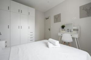 Aelia Apartments, The Luxury Suites