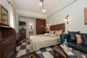 Classic Junior Suite (2 Adults)