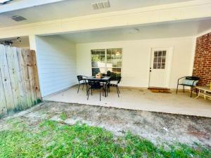 Eastgate 5A Cozy family retreat close to downtown Hammond