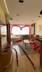 White Pyramids inn - 埃兹贝特