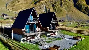 Kazbegi Harmony Cottages - Ach'khoti