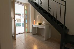 R-Home Exclusive Rooms